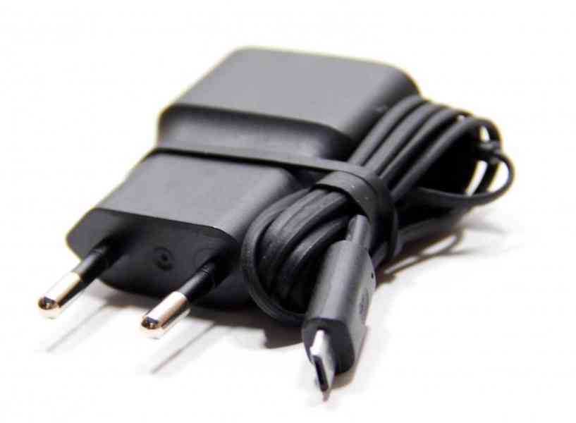 Nabiječka Nokia micro USB - 230V NOKIA AC-18E 5V/550mA - foto 2