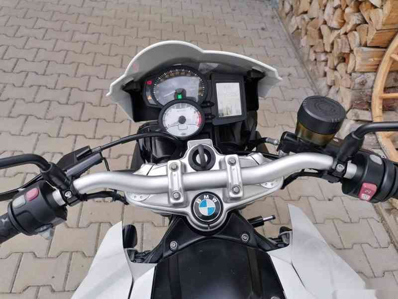 BMW F 800 R ABS 25kW v TP - foto 11