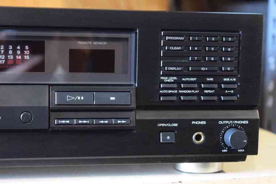 AKAI CD-55 VÝBORNÝ CD PŘEHRÁVAČ K SERVISU !! - foto 4