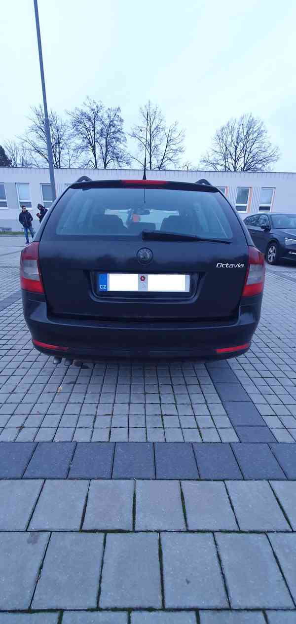 Škoda Octavia II 1.9 tdi - foto 4