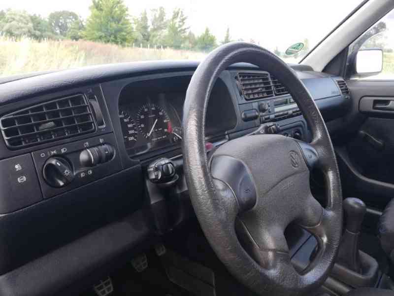 VW Golf III GT 1.8, 66kW - krásný stav, jasný původ i km - foto 17
