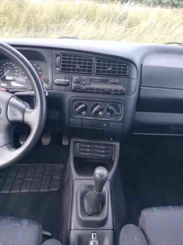 VW Golf III GT 1.8, 66kW - krásný stav, jasný původ i km - foto 15
