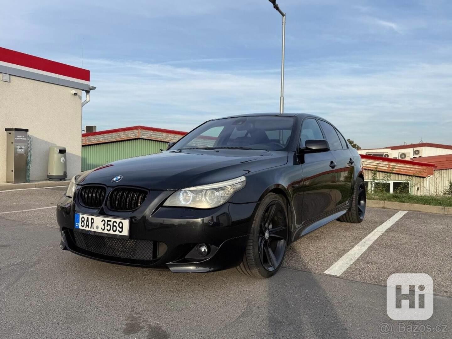 BMW Řada 5 3,0   535d E60 lci black sapphire - foto 1