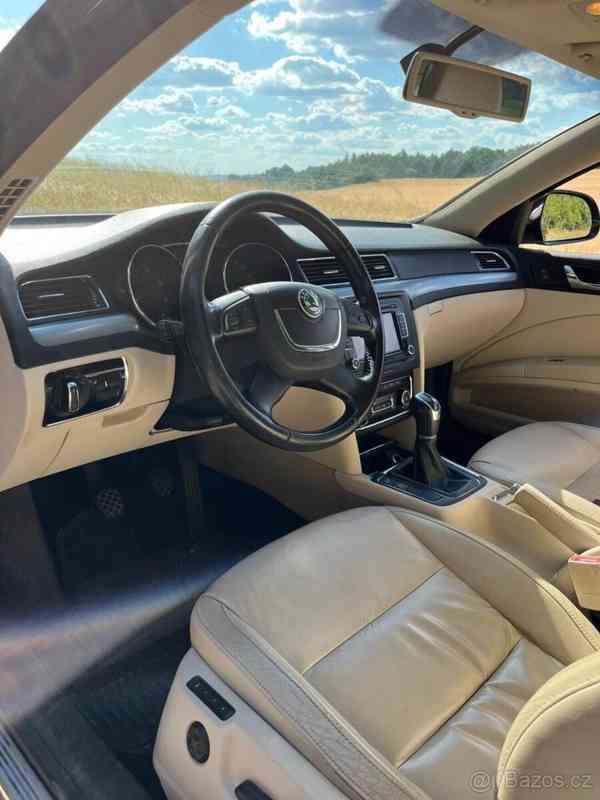 Škoda Superb 1,4   TSI Elegance - foto 11