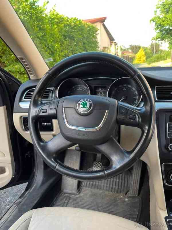 Škoda Superb 1,4   TSI Elegance - foto 13