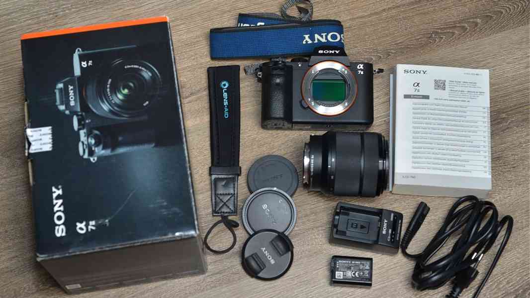 Sony Alpha 7II (ILCE-7 Mark 2) +FE 28-70mm1200 Exp - foto 3