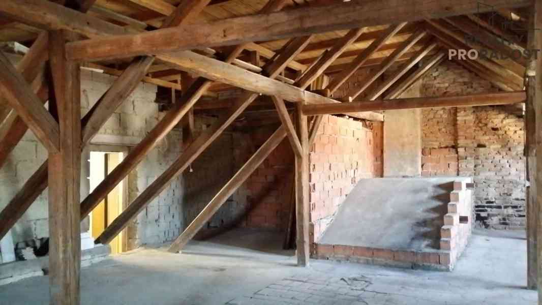 Pronájem komerčního objektu ve Veselici na Moravě - foto 17