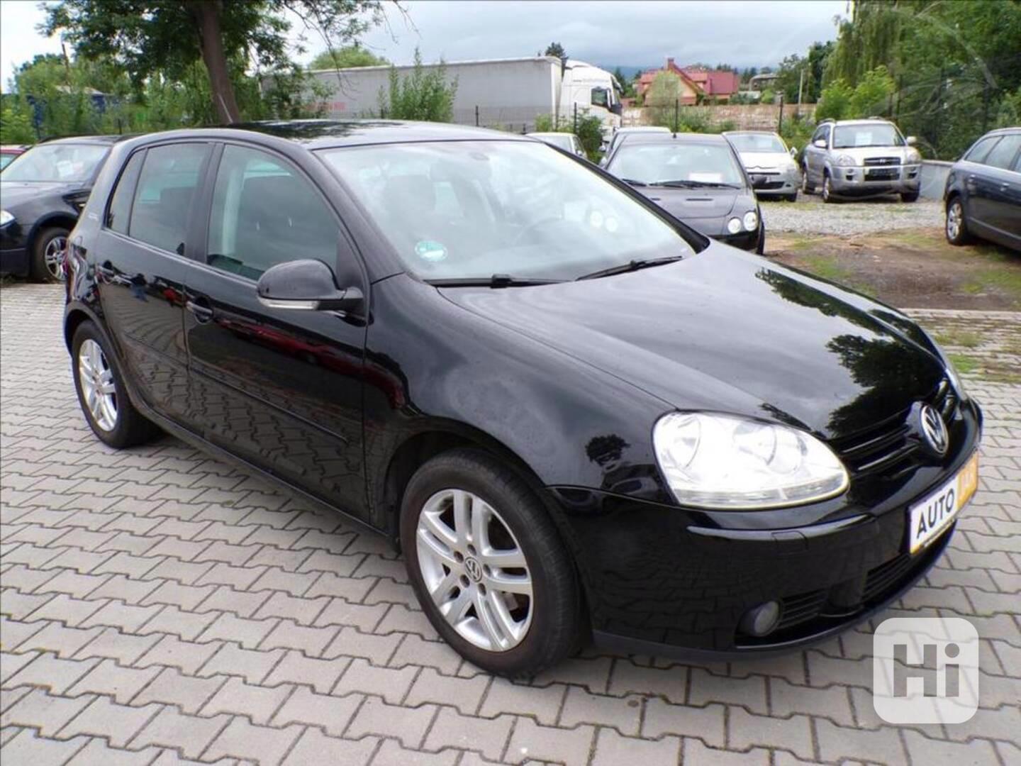 Volkswagen Golf 1,6 i TREND,KLIMA - foto 1