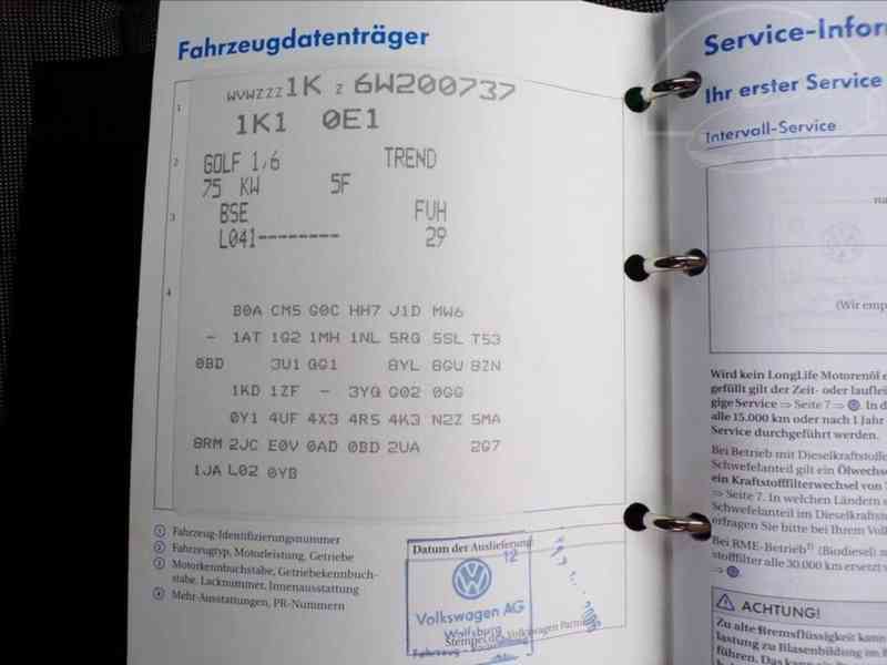 Volkswagen Golf 1,6 i TREND,KLIMA - foto 13