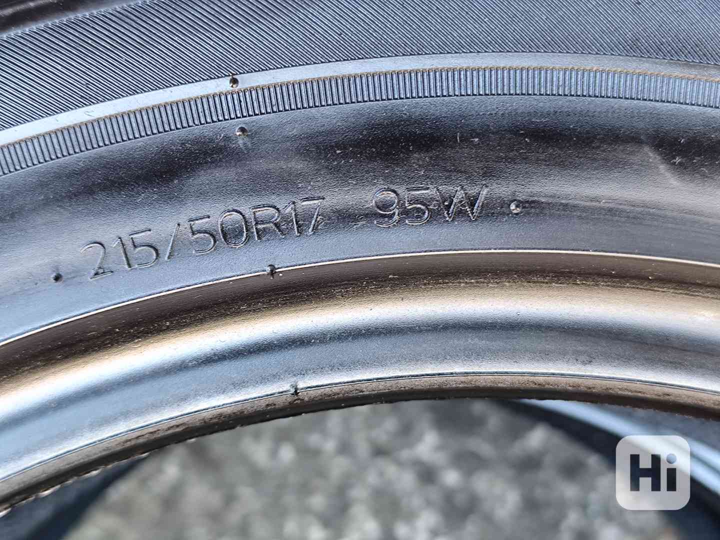 celoroční pneu 215/50 R17 Hankook - - foto 1