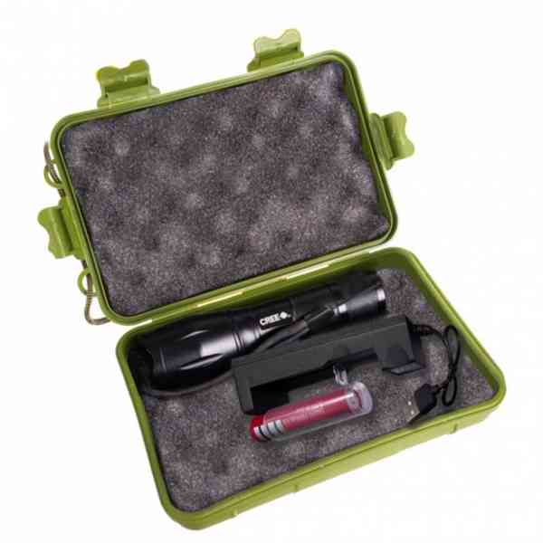 Taktická ruční hliníková svítilna Trizand T6 USB Zoom - čern - foto 2
