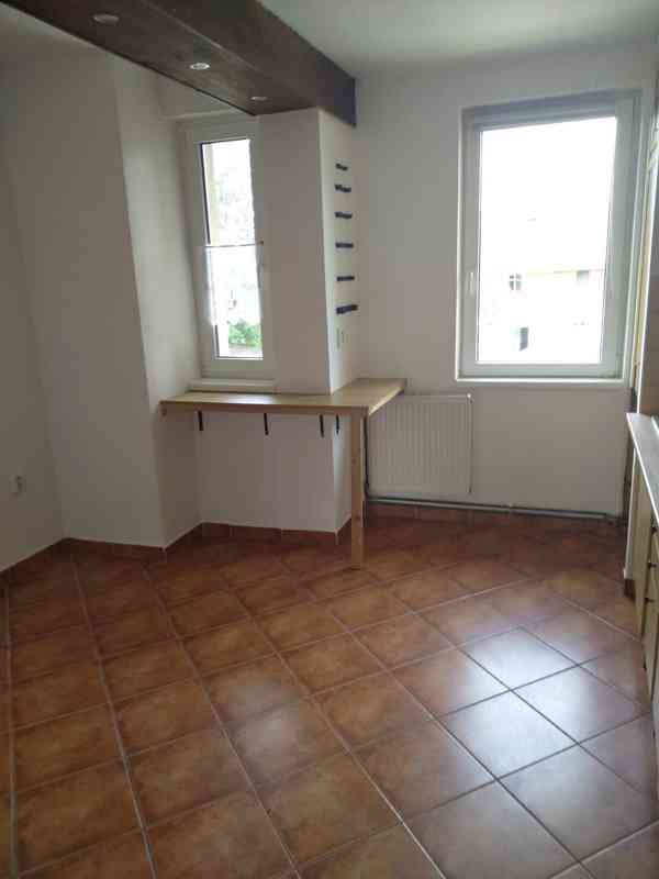 Pronájem bytu 3+1 lodžie  - foto 3