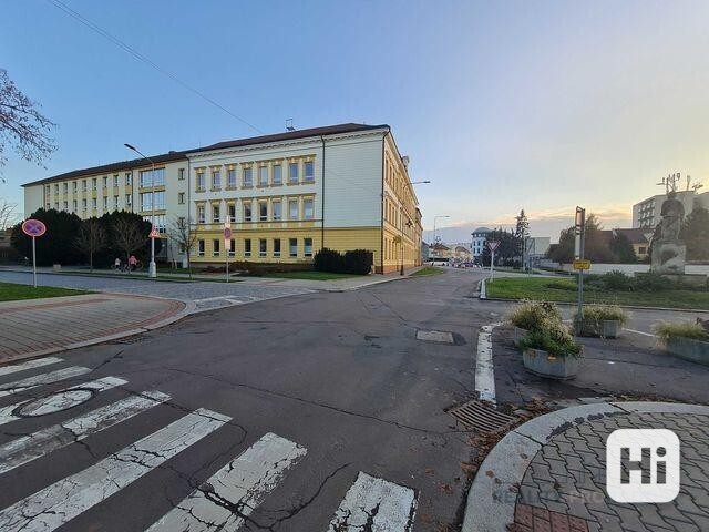 Pronájem bytu 2+kk po kompletní rekonstrukci o CP 70 m2, Hanzlova, Holice - foto 17