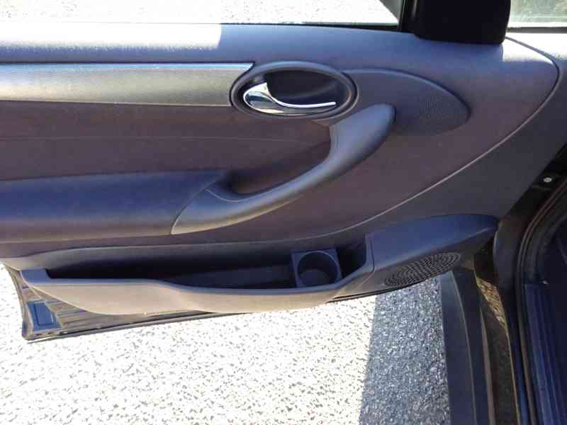 Mercedes Benz A 160 r.v.2003 AUTOMAT (1.6i 75kw) - foto 6