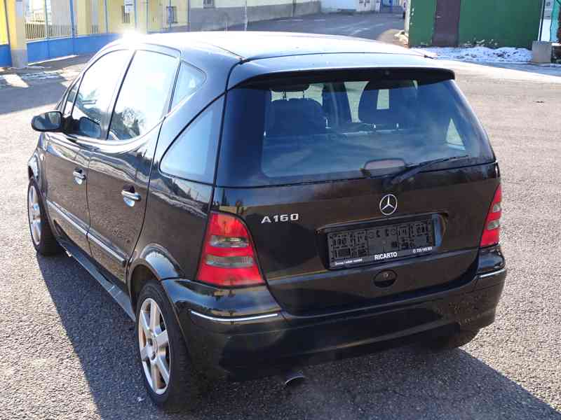 Mercedes Benz A 160 r.v.2003 AUTOMAT (1.6i 75kw) - foto 4