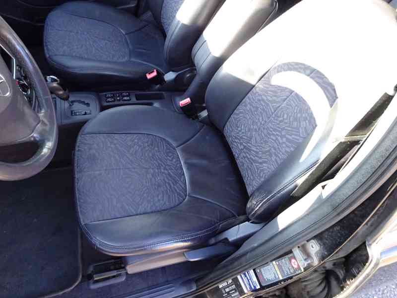 Mercedes Benz A 160 r.v.2003 AUTOMAT (1.6i 75kw) - foto 11