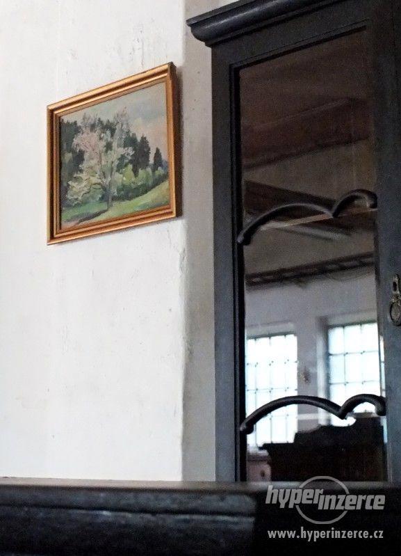 Olejomalba - Rozkvetlá jabloň - foto 2