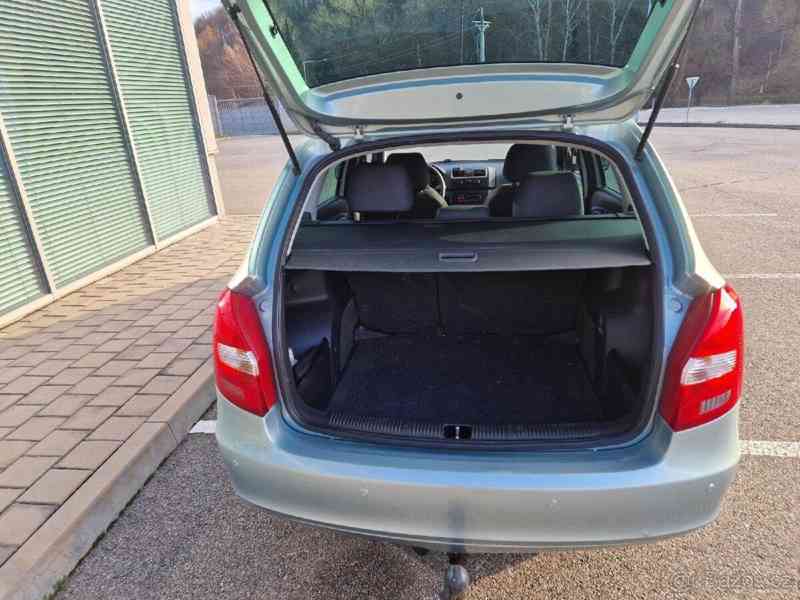 Škoda Fabia 1,2   II - foto 15