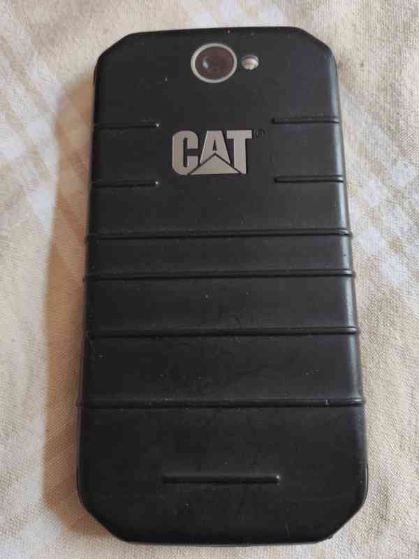 Odolný dotykový telefon CAT S31 - foto 5