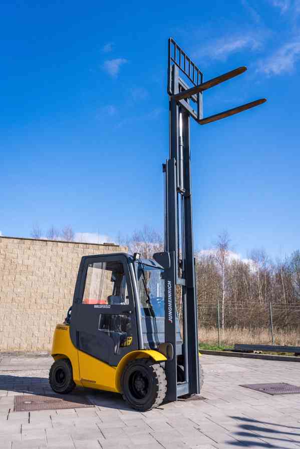 Vysokozdvižný vozík Jungheinrich TFG 430 - foto 4