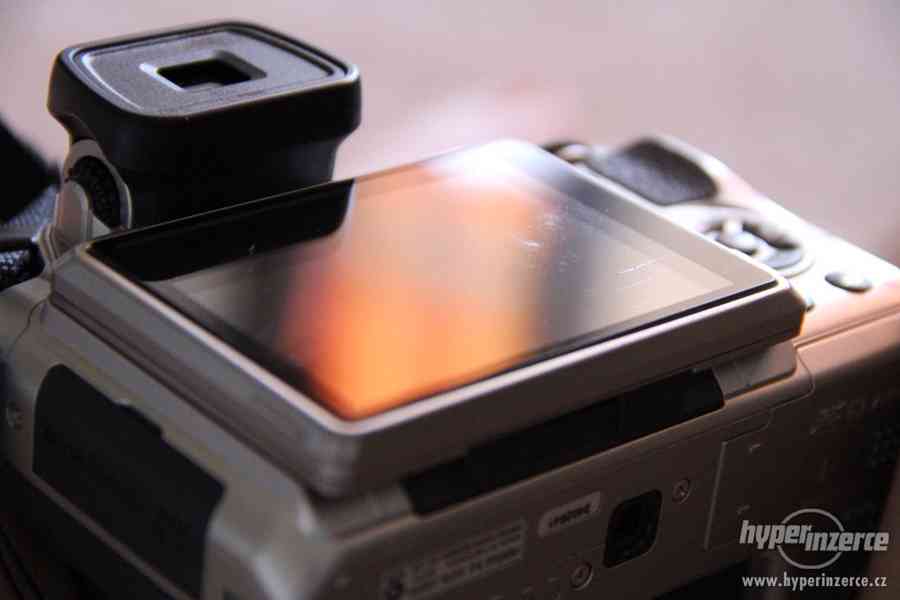digitální fotoaparát PENTAX X-5, stříbrný - foto 7