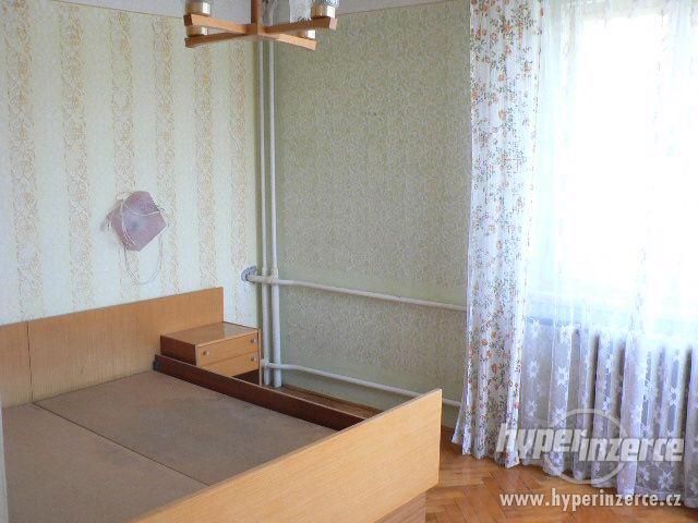 Rodinný dům v obci Náchod – Kramolna - foto 12