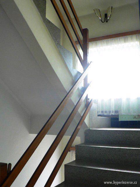 Rodinný dům v obci Náchod – Kramolna - foto 16