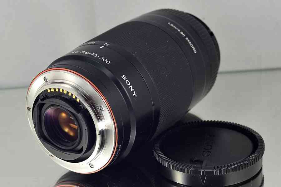 Sony 75-300mm F4,5-5,6 - foto 2