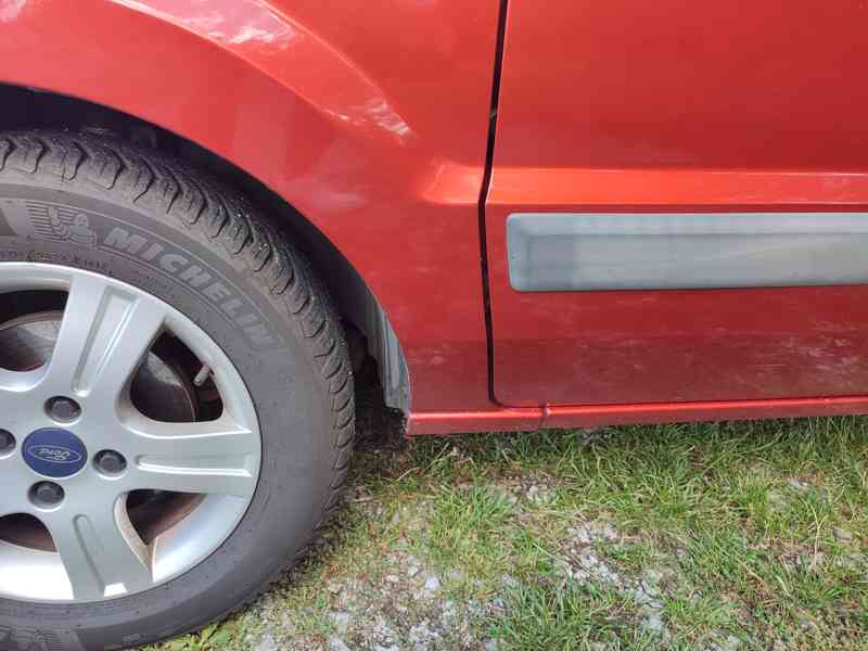 Ford Fusion, garážovaný, tažné zařízení, klima  - foto 7