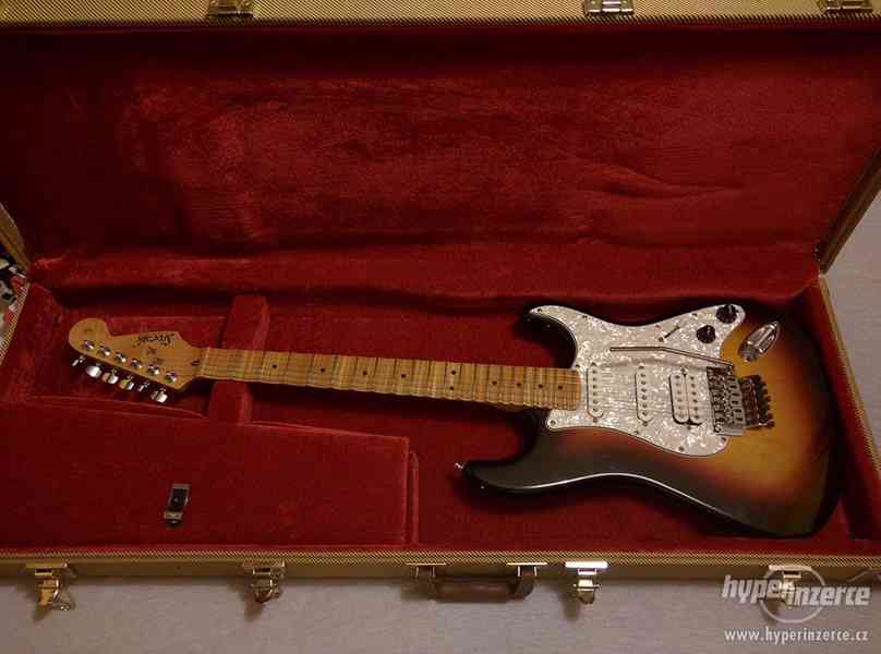 Fender Stratocaster MIM - foto 1