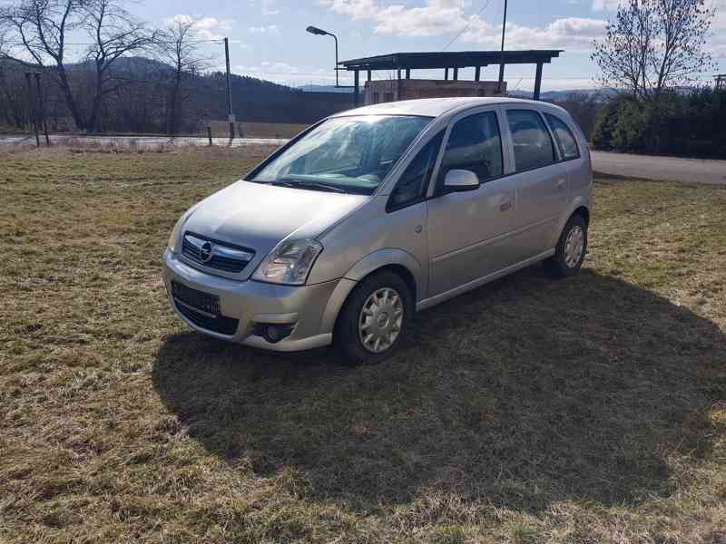 Opel Meriva 1.4 66Kw RV.2008 TAŽNÉ ZAŘ. - NOVÁ STK - foto 15