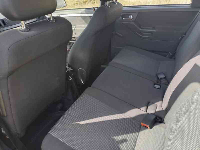 Opel Meriva 1.4 66Kw RV.2008 TAŽNÉ ZAŘ. - NOVÁ STK - foto 9