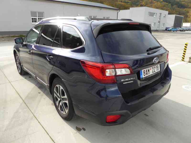 SUBARU Outback Active 2,5i CVT 129 kW - foto 3