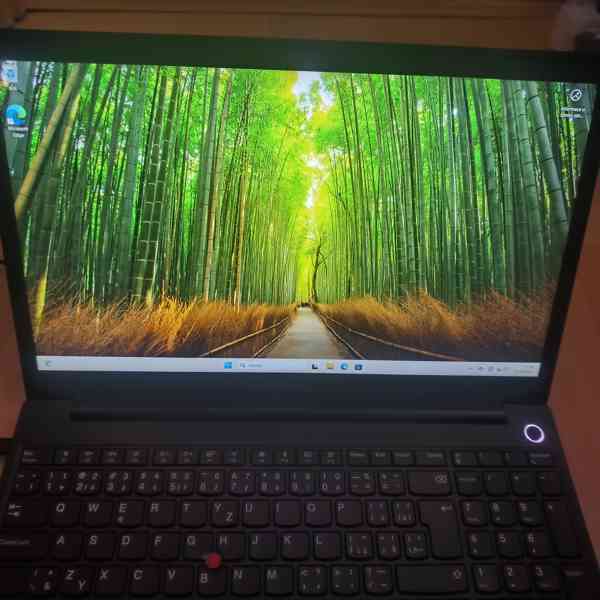 Lenovo ThinkPad E15 i5 10. gen,/8GB/ 2x256GB/ DOHODA  - foto 3