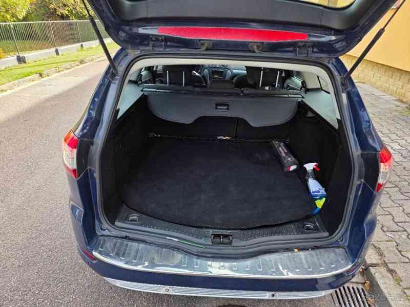 Ford Mondeo 2,0   TDCi, 103 kW, 2013 - foto 5