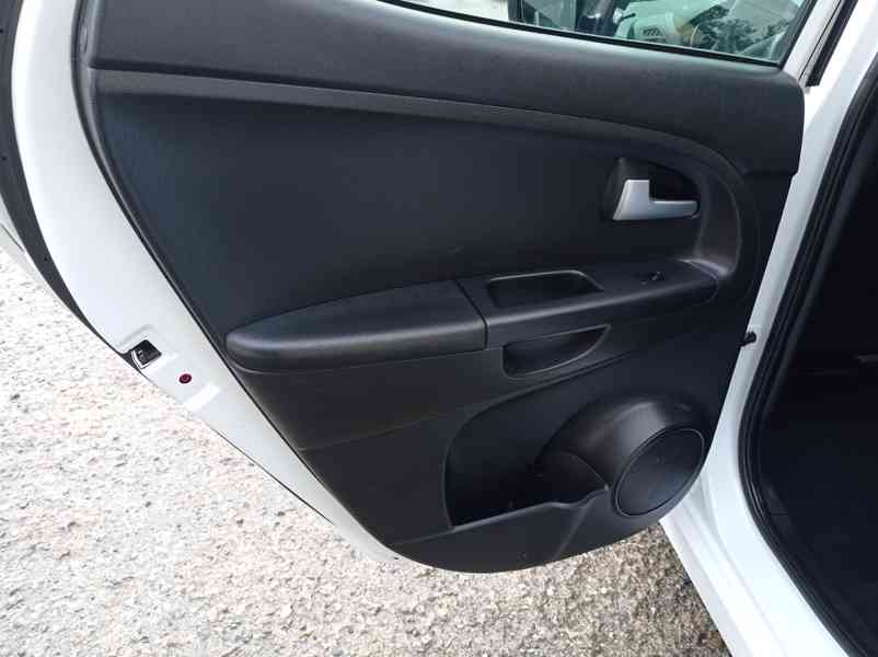 Kia Venga 1.4 CVVTi /1Maj/Panorama - foto 12