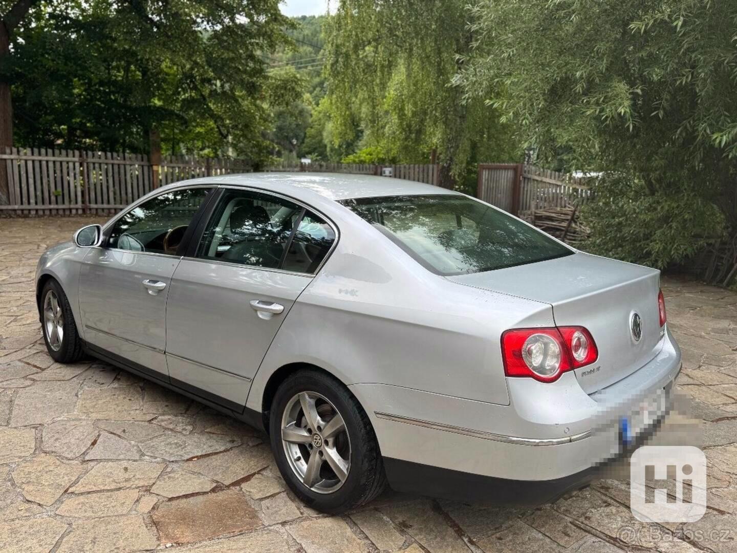 Volkswagen Passat 2,0 - foto 1
