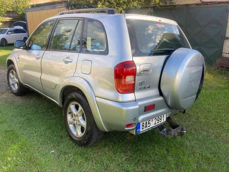 Toyota RAV4 2,0 VVT-i SFX 02  D4D - foto 2