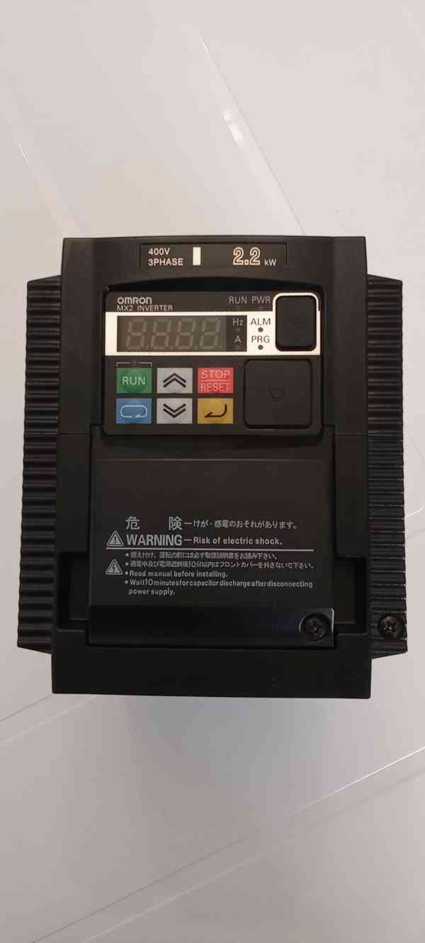 OMRON 3G3MX2-A4022-E inverter Frekvenční Měnič 2,2kW, input  - foto 2