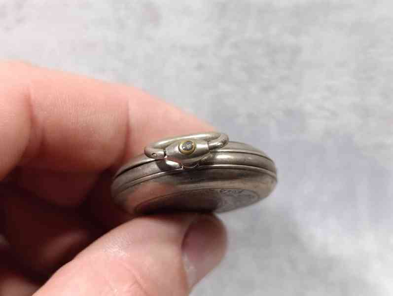 Stříbrné kapesní hodinky - kličovky, rok 1885 - foto 15