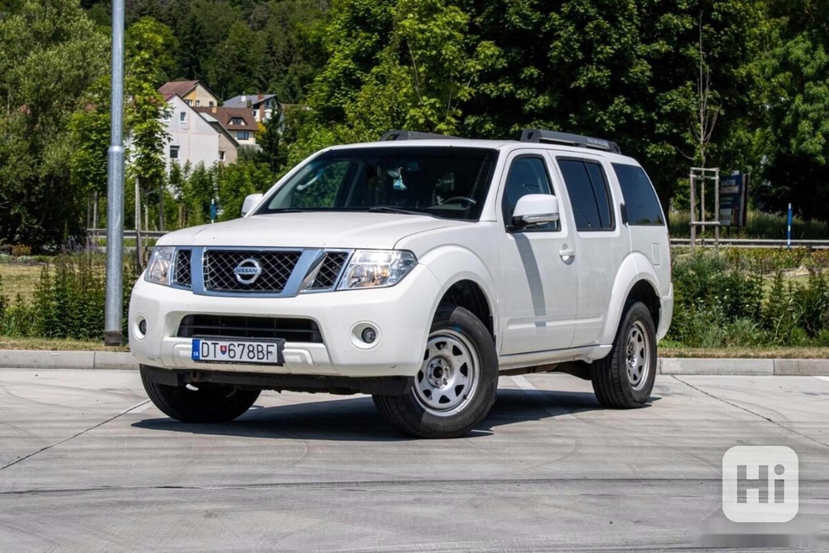 Nissan Pathfinder 2.5 dCi SE - foto 1