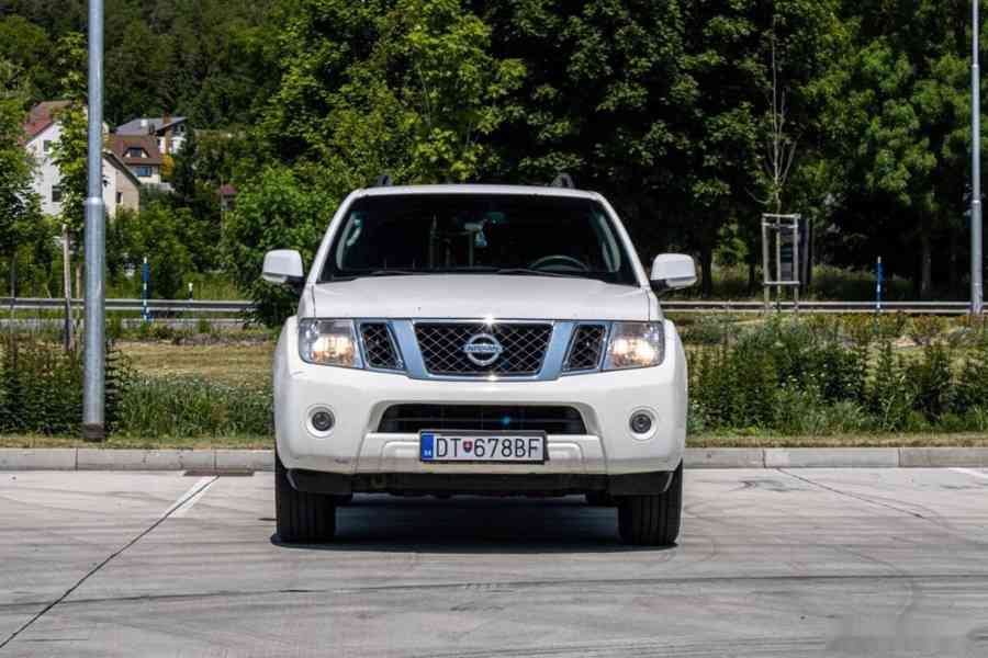 Nissan Pathfinder 2.5 dCi SE - foto 2