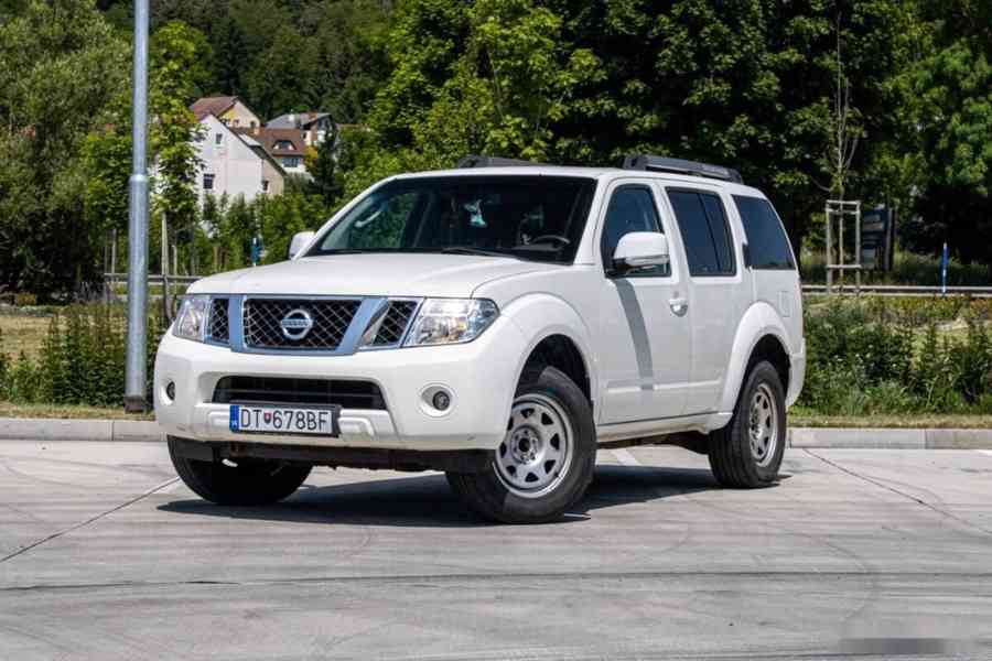 Nissan Pathfinder 2.5 dCi SE - foto 1