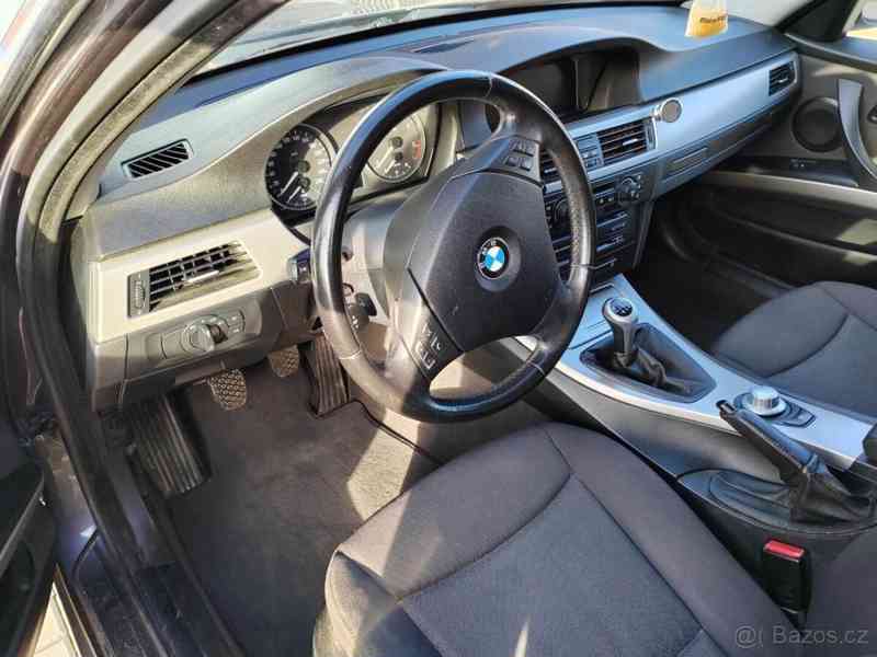 BMW Řada 3 3,0   330D - foto 8