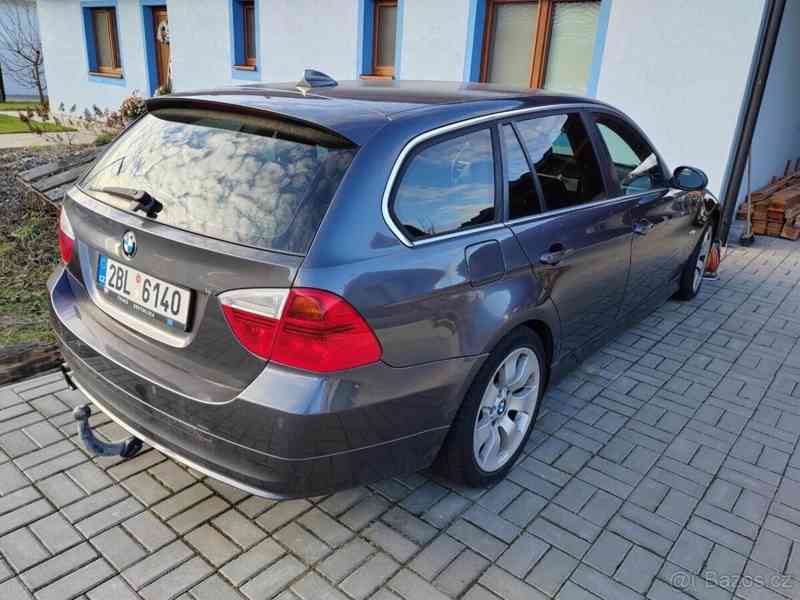 BMW Řada 3 3,0   330D - foto 6
