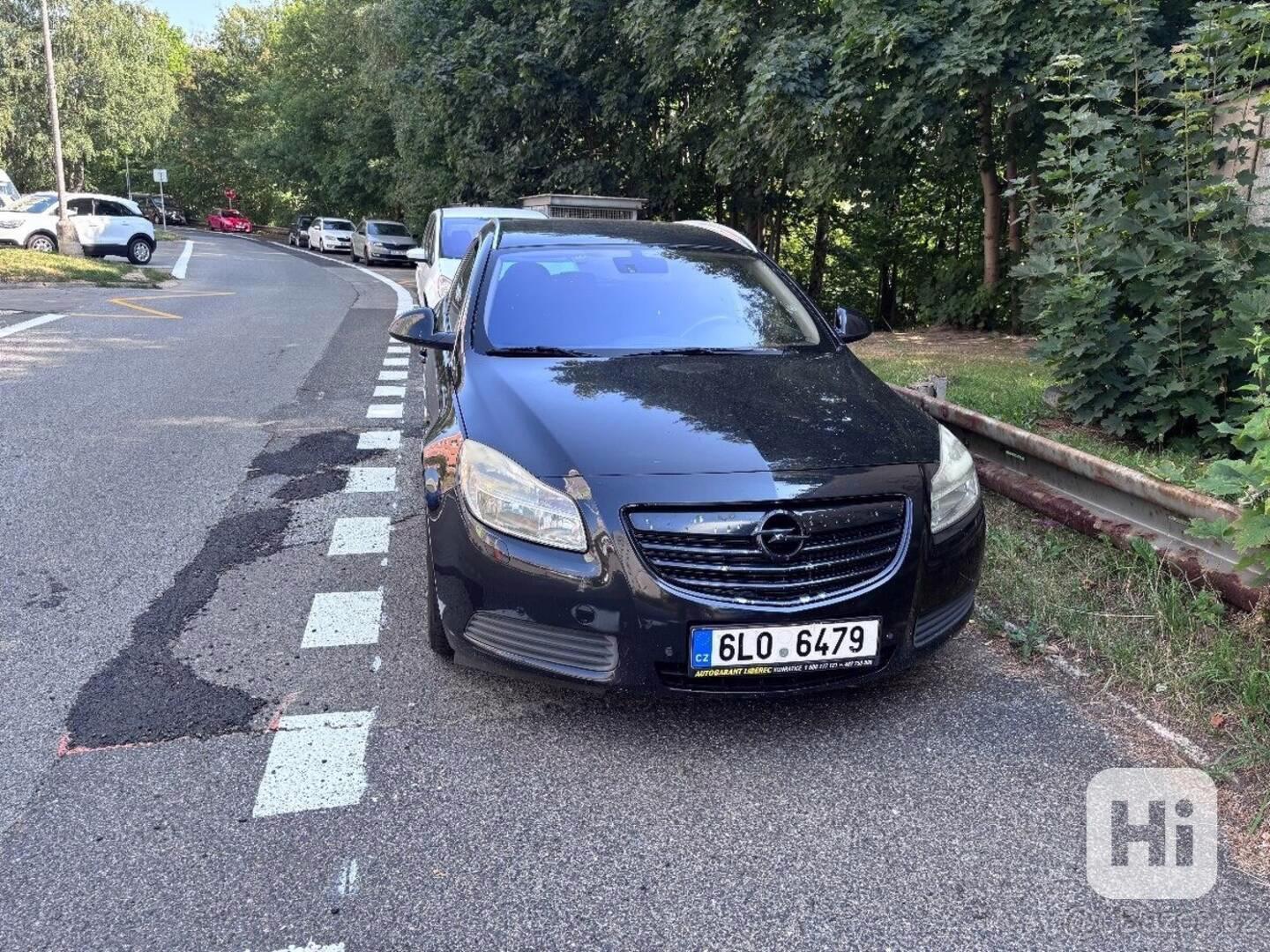 Opel Insignia 2,0   Sports Tourer CDTI - foto 1