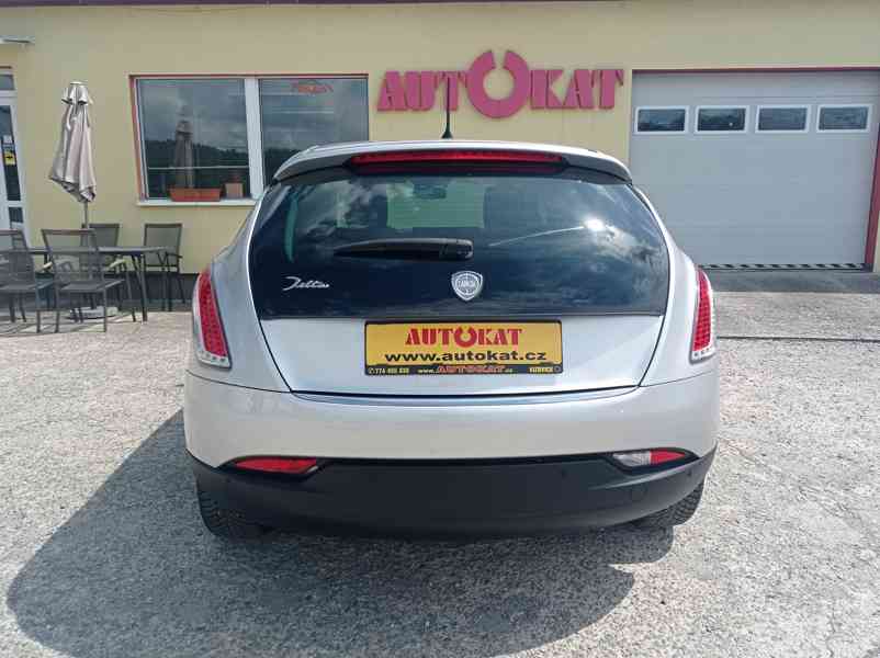Lancia Delta 1.4i T-JET Klima/Tempomat/1Maj - foto 4