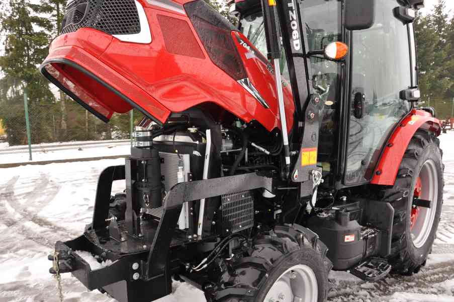 Traktor HANWO HWE 704C.  Traktor  75 koni 56kW. - foto 6