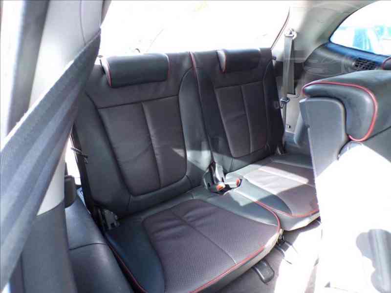 Hyundai Santa Fe 2,2 CRDI 7.MÍST,TAŽNÉ ZAŘÍZENÍ - foto 11