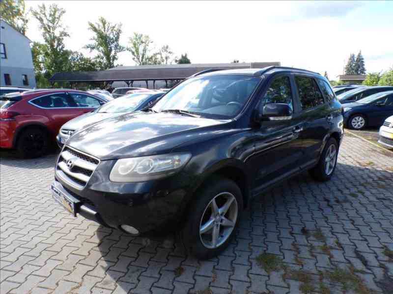 Hyundai Santa Fe 2,2 CRDI 7.MÍST,TAŽNÉ ZAŘÍZENÍ - foto 2